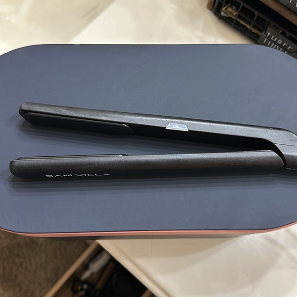 Sam villa straighter sleeker - Picture 2 of 13